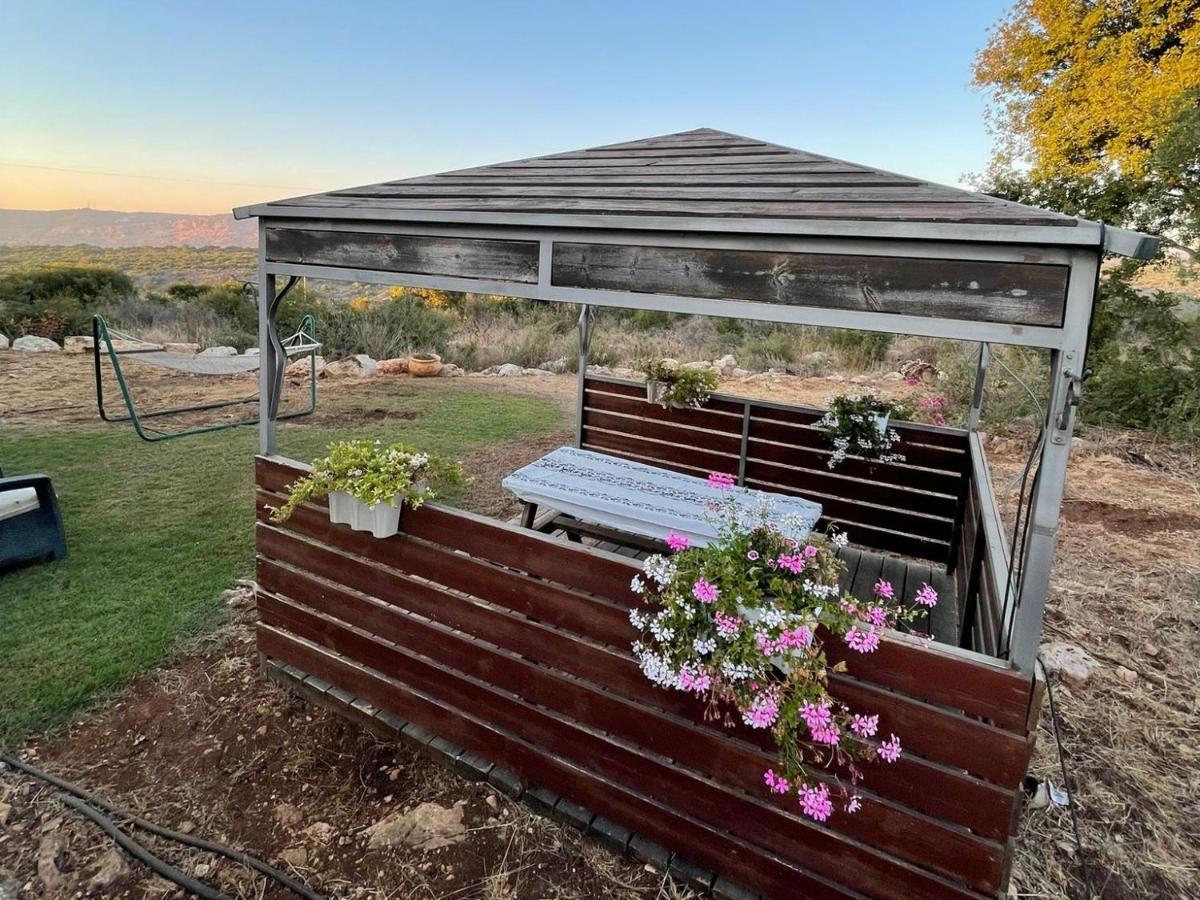 Tal Nof Cabins Villa Manot Exterior photo