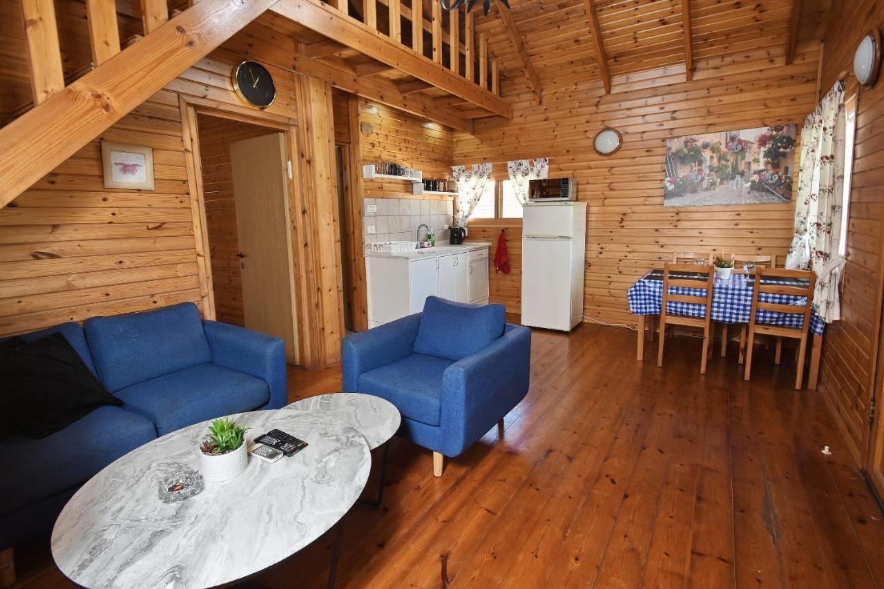 Tal Nof Cabins Villa Manot Exterior photo