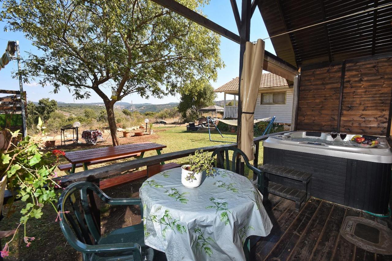 Tal Nof Cabins Villa Manot Exterior photo